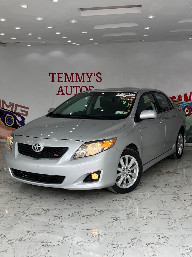 2010 TOYOTA COROLLA
