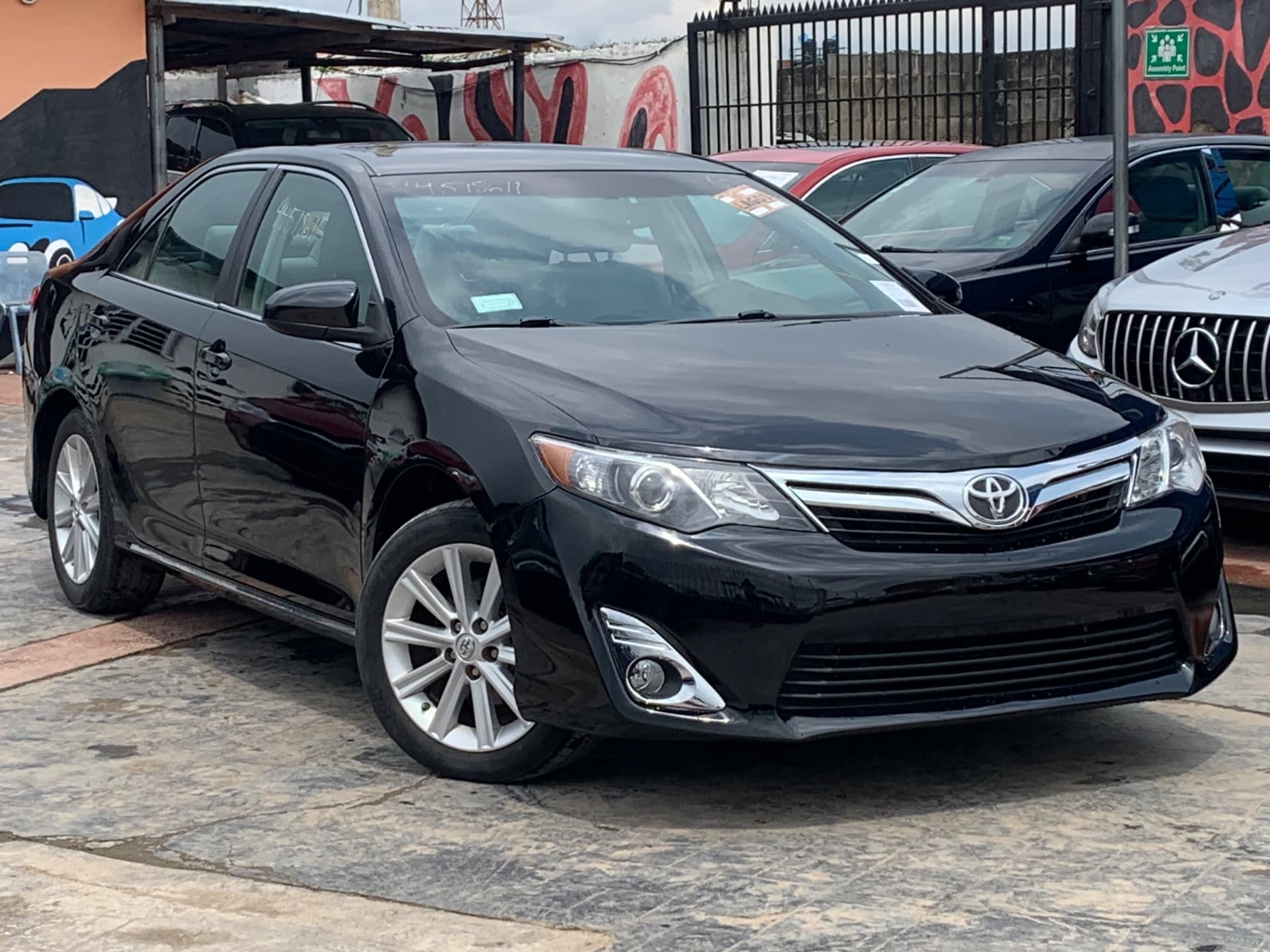 2014 TOYOTA CAMRY XLE